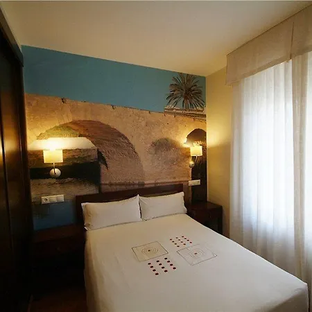 Apartamentos Ardales * Ardales