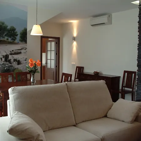 Apartamentos Ardales *