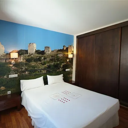 Apartamentos Ardales *
